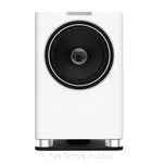 gallery_F700-piano-gloss-white-front