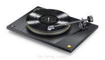 gallery_MoFi-Electronics-UltraDeck-Turntable-Angle-High-Left2