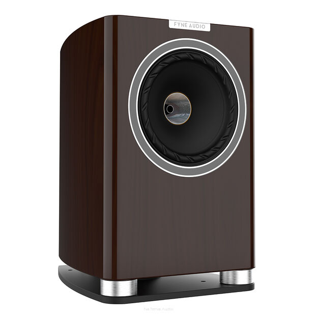 FYNE AUDIO F700 Gloss Walnut