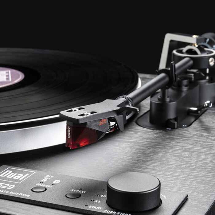 Gramofon automatyczny: jak działa, dla kogo i który wybrać?